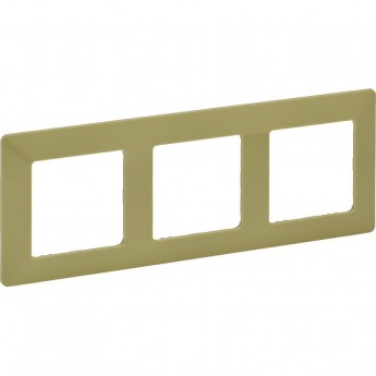 Рамка LEGRAND Valena LIFE "Лайм", 3-постовая универсальная, зеленая Рамка LEGRAND Valena LIFE "Лайм", 3-постовая универсальная, зеленая